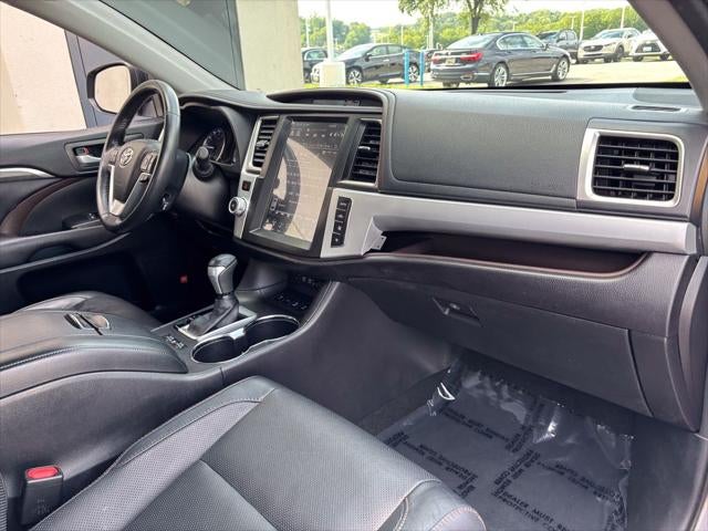 2017 Toyota Highlander Limited