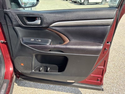 2017 Toyota Highlander Limited