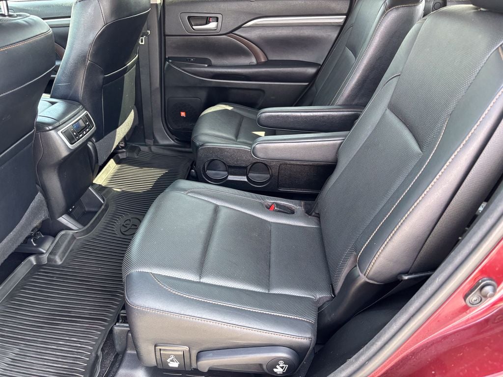 2017 Toyota Highlander Limited