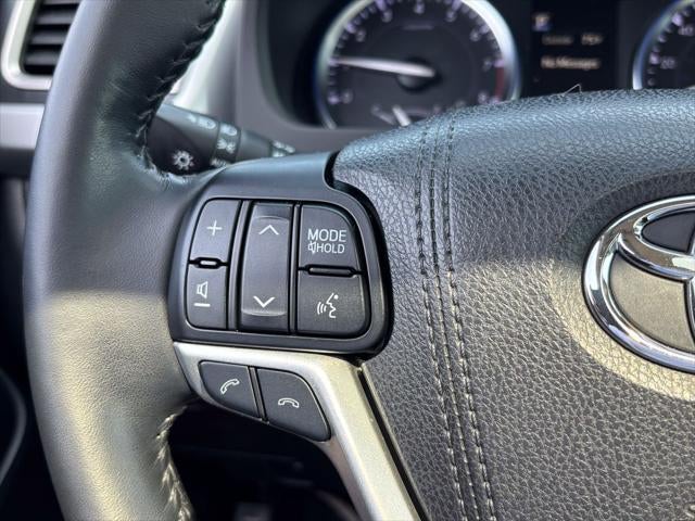 2017 Toyota Highlander Limited