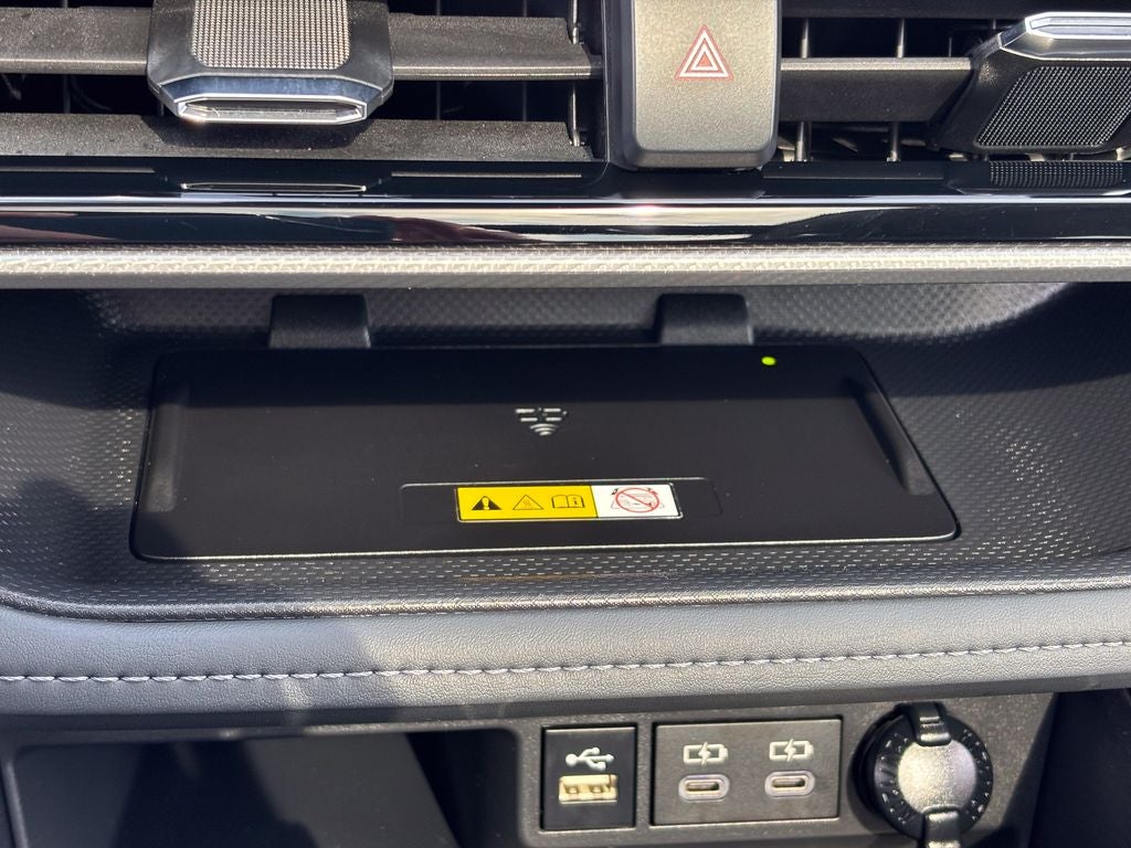 2024 Toyota Highlander Hybrid Platinum