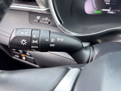 2024 Toyota Highlander Hybrid Platinum