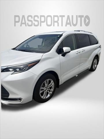 2024 Toyota Sienna Platinum 7 Passenger