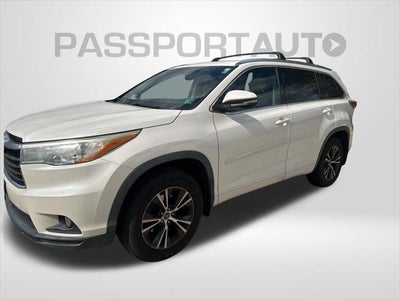 2016 Toyota Highlander XLE V6