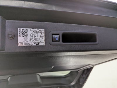 2021 Toyota Sienna XLE 8 Passenger