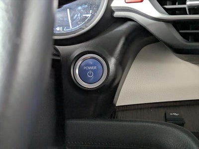 2021 Toyota Sienna XLE 8 Passenger