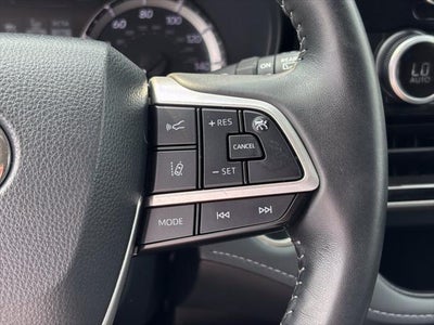 2025 Toyota Highlander LE