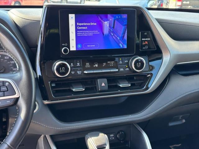2025 Toyota Highlander LE