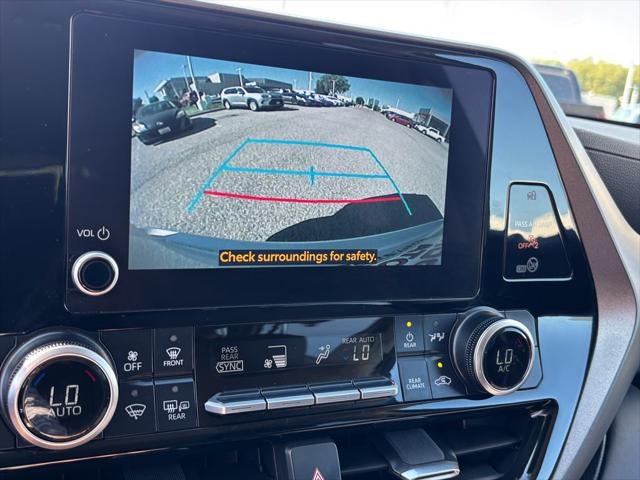 2025 Toyota Highlander LE