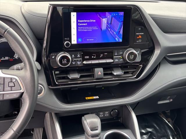 2025 Toyota Highlander XSE