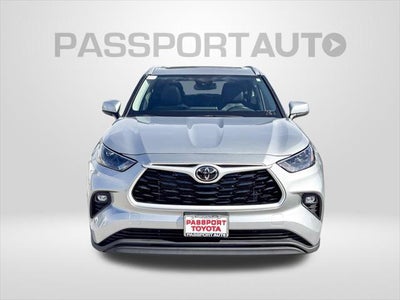 2025 Toyota Highlander XLE