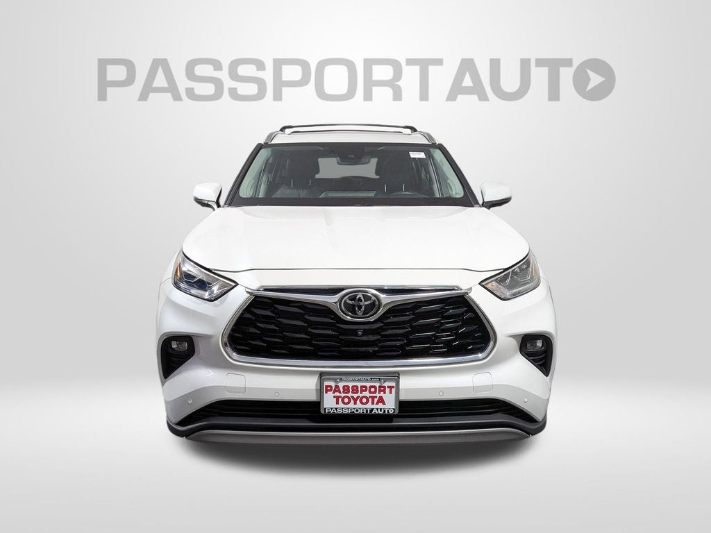 2023 Toyota Highlander Platinum