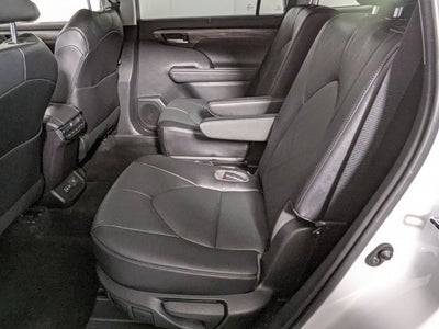 2023 Toyota Highlander Platinum