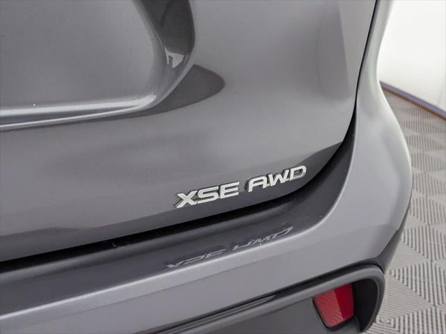 2025 Toyota Highlander XSE