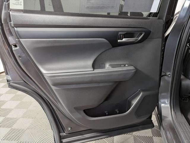 2025 Toyota Highlander XSE