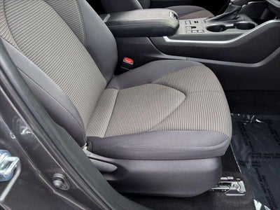 2025 Toyota Highlander LE