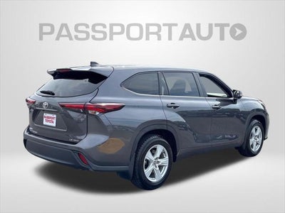 2025 Toyota Highlander LE