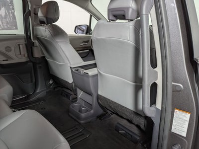 2024 Toyota Sienna XLE 8 Passenger