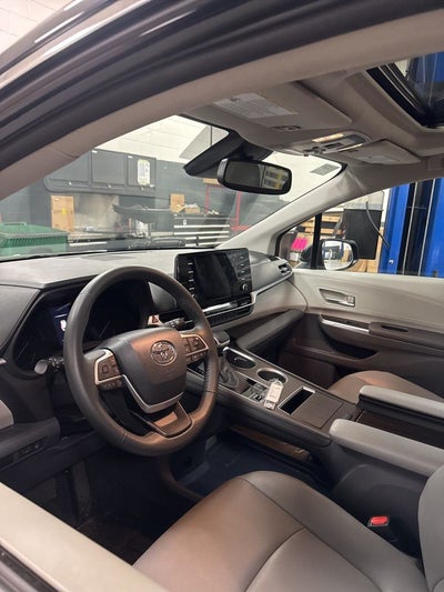 2023 Toyota Sienna XLE
