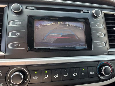 2016 Toyota Highlander LE