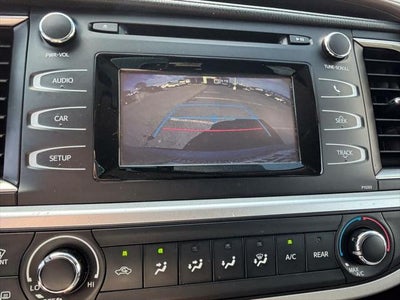 2016 Toyota Highlander LE