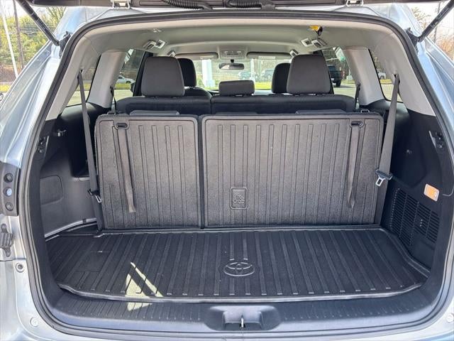 2016 Toyota Highlander LE