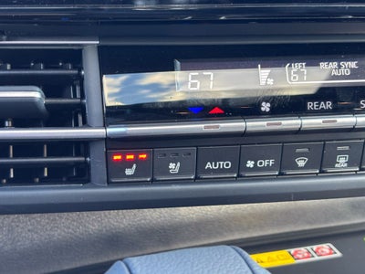 2025 Toyota Sienna Limited 7 Passenger