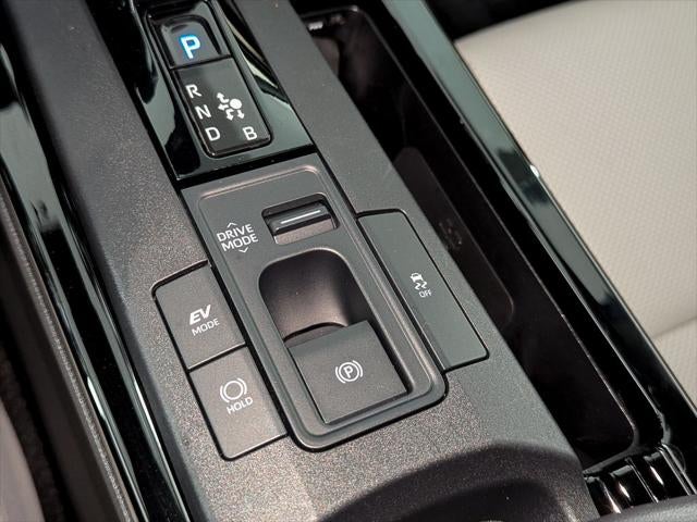 2023 Toyota Prius Limited