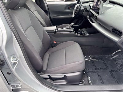 2025 Toyota Prius LE