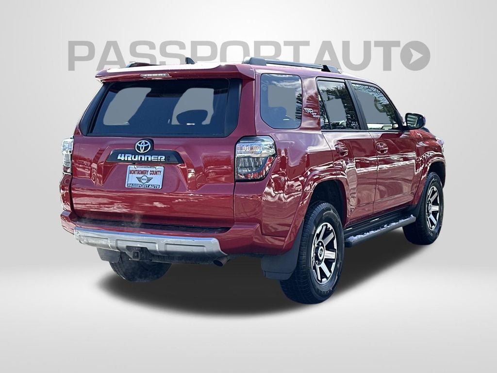2024 Toyota 4Runner TRD Off-Road