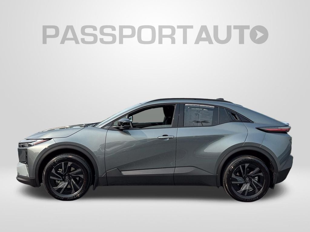 Used 2026 Toyota C-HR SE with VIN JTMAAAAD4TJ016144 for sale in Camp Springs, MD