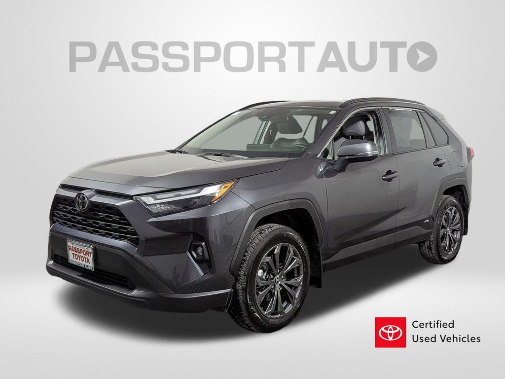 2025 Toyota RAV4 XLE Premium