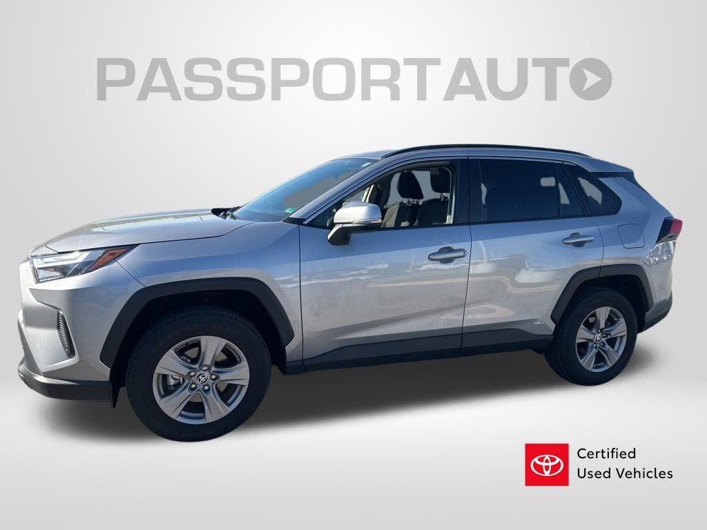 2025 Toyota RAV4 Hybrid XLE