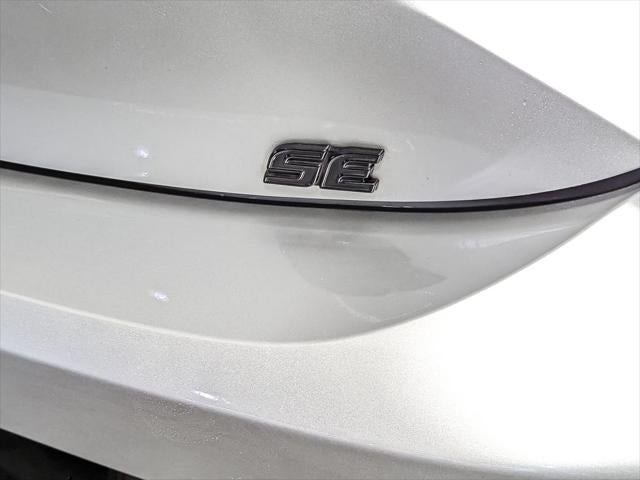 2023 Toyota Corolla Hatchback SE