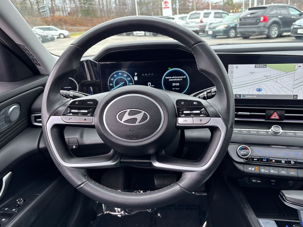 2025 Hyundai Elantra Hybrid Limited