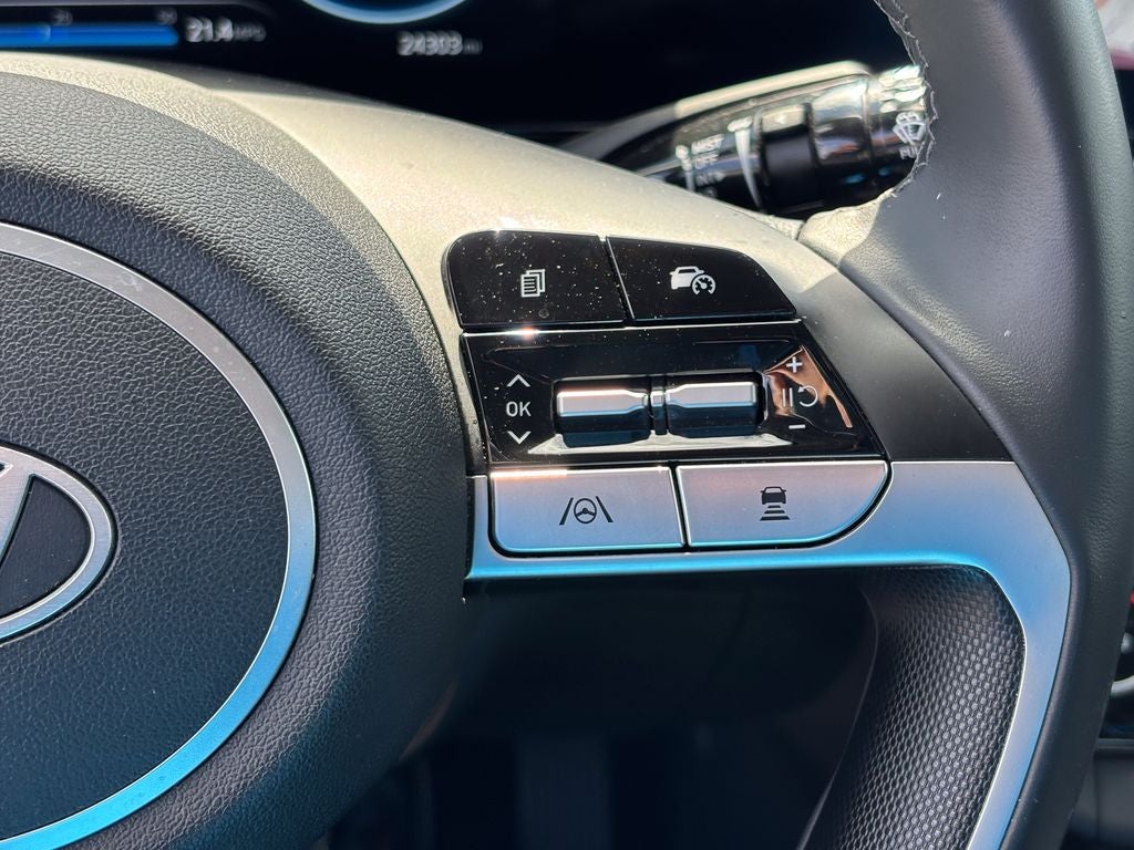 2025 Hyundai Elantra SEL - Photo 29