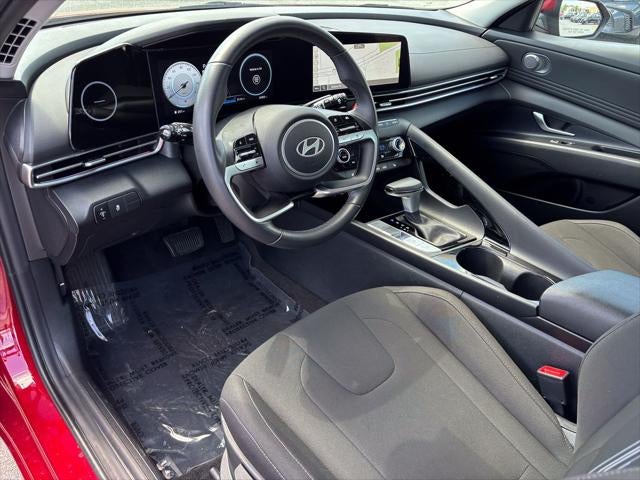 2025 Hyundai Elantra SEL - Photo 59