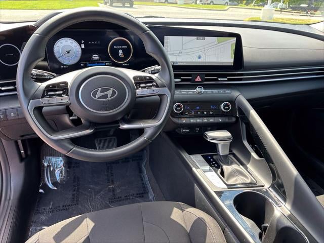 2025 Hyundai Elantra SEL - Photo 63