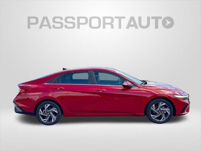 2025 Hyundai Elantra SEL - Photo 52
