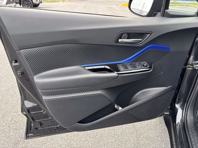 2021 Toyota C-HR XLE