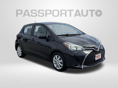 2015 Toyota Yaris LE
