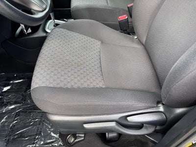 2015 Toyota Yaris LE