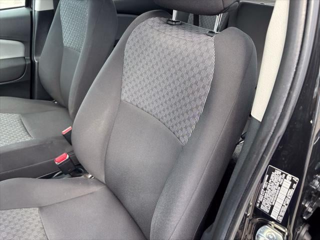 2015 Toyota Yaris LE