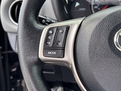 2015 Toyota Yaris LE